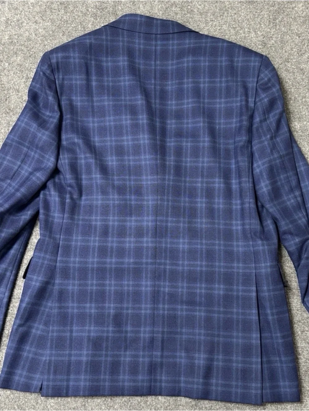 Ermenegildo Zegna Men’s Blue Checkered Wool Blazer Sz 7-50R